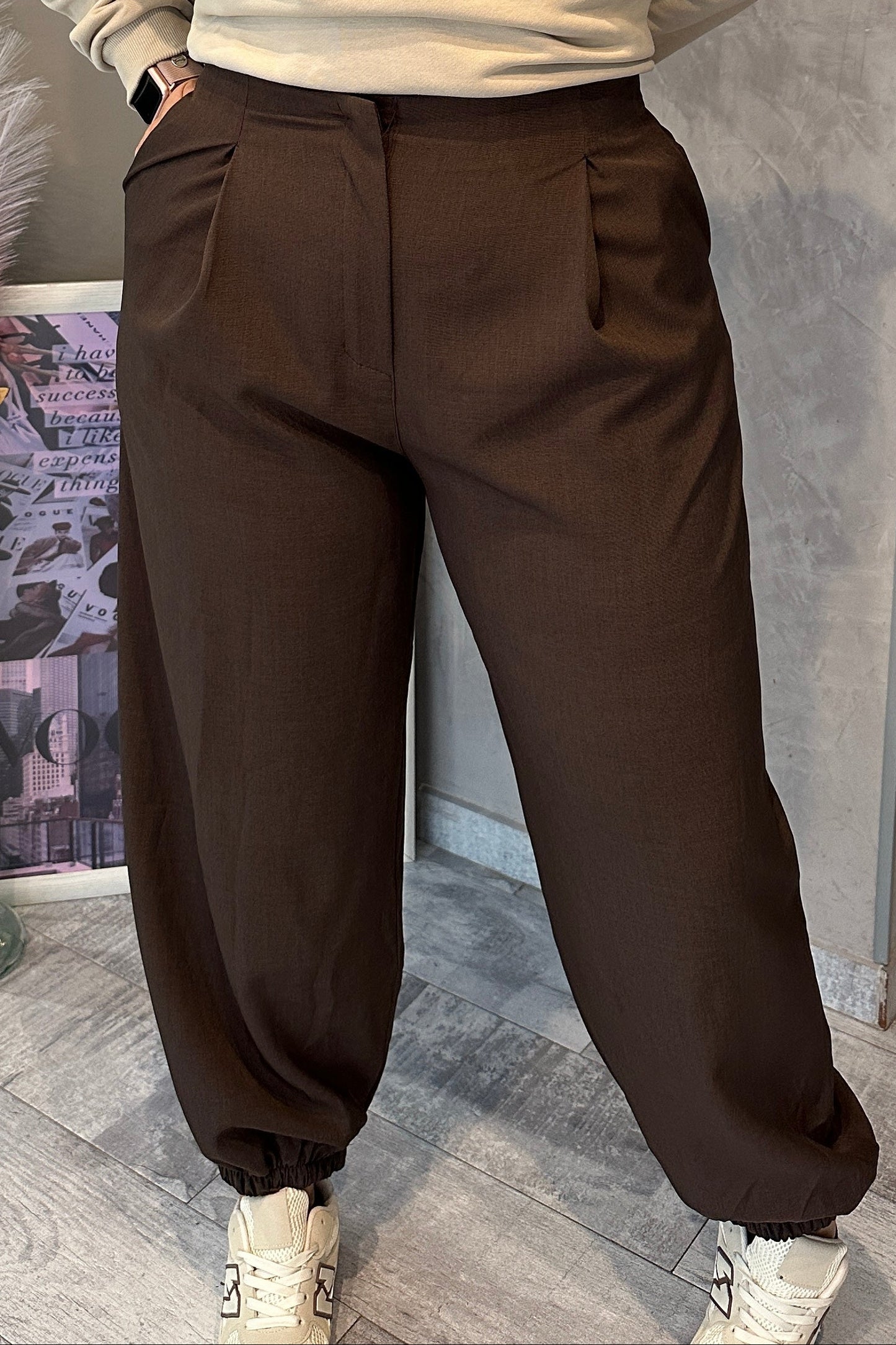 Pantalón Trendy Marrón Chocolate